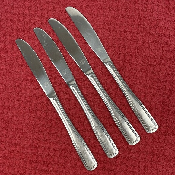 4 VTG Ekco Eterna FORUM 8-1/2" Stainless Dinner Knives Dinnerware Flatware Korea - Picture 1 of 10